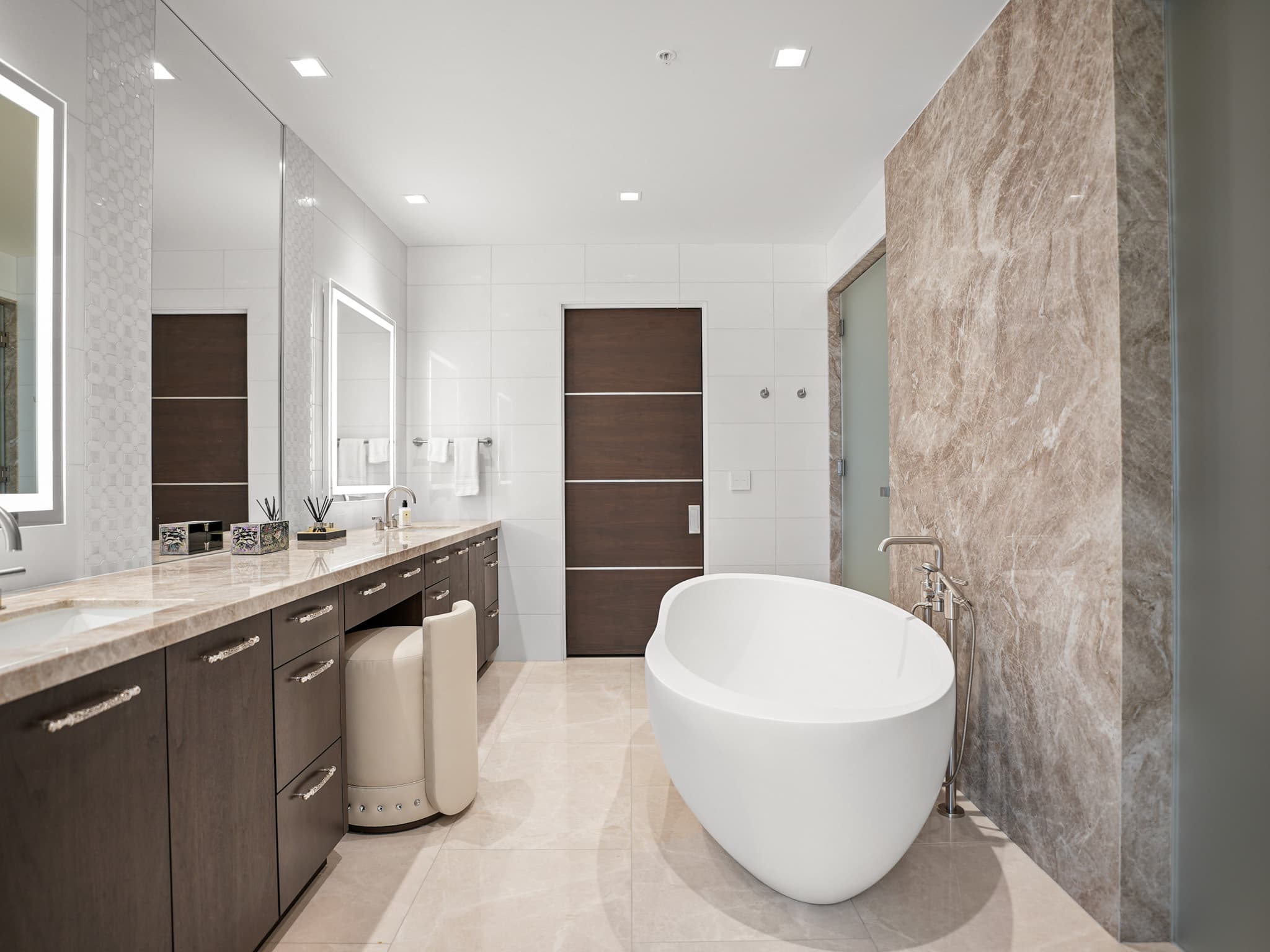 Armstrong Construction Group